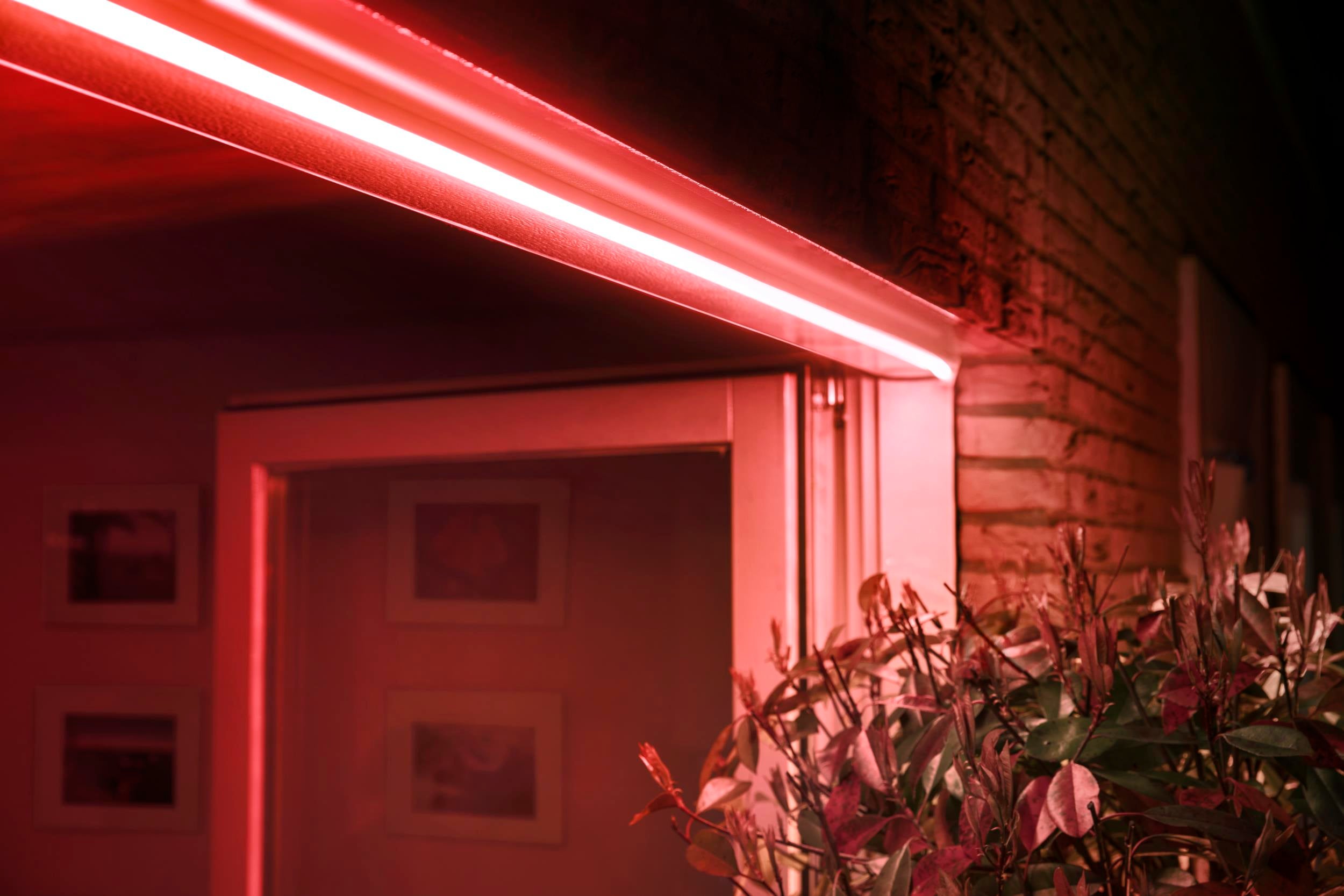 Philips Hue Lightstrip White & Color Outdoor - Philips Hue | Bellalite