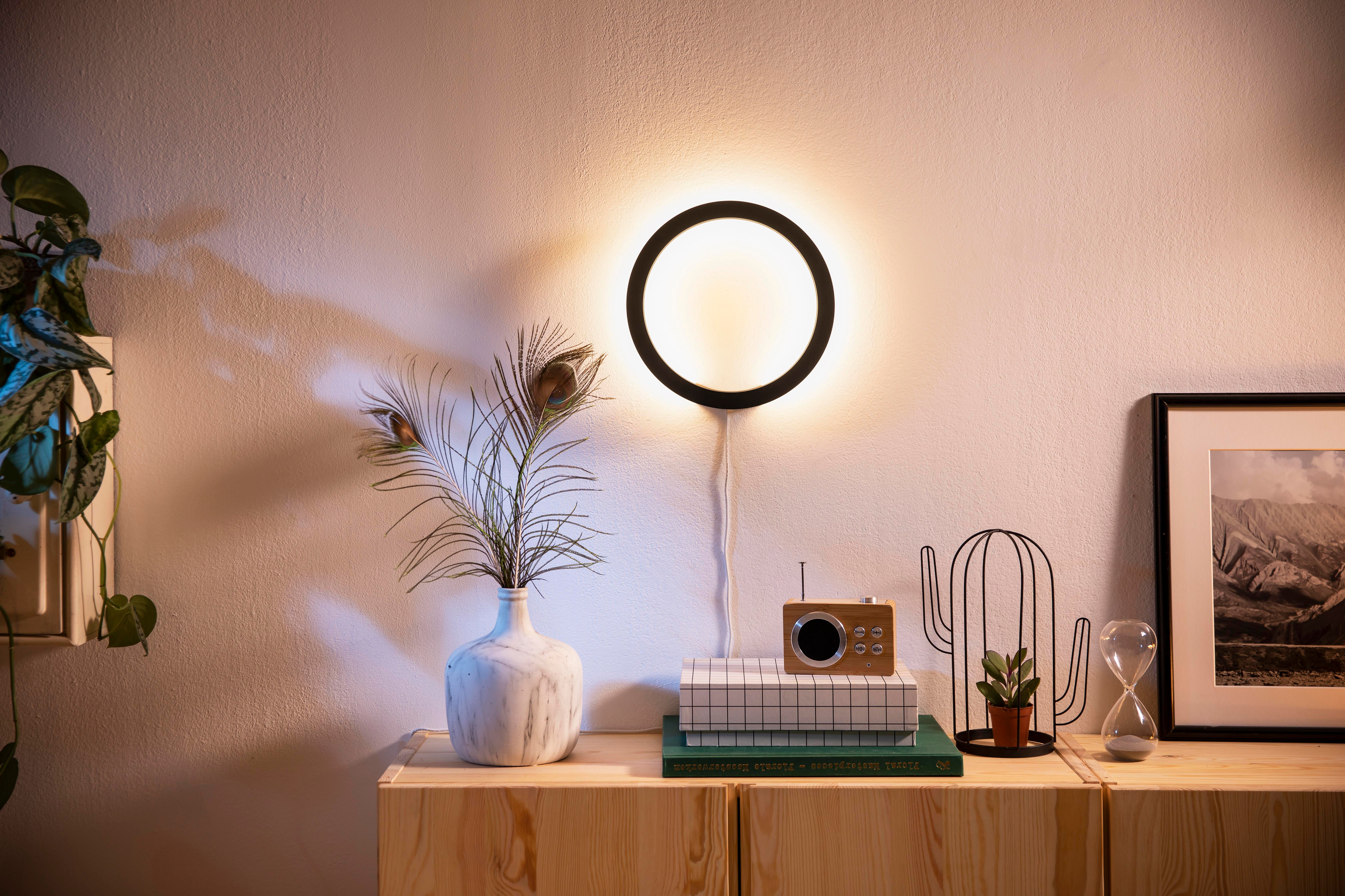 Philips Hue Sana Vägg White & Color - Philips Hue | Bellalite