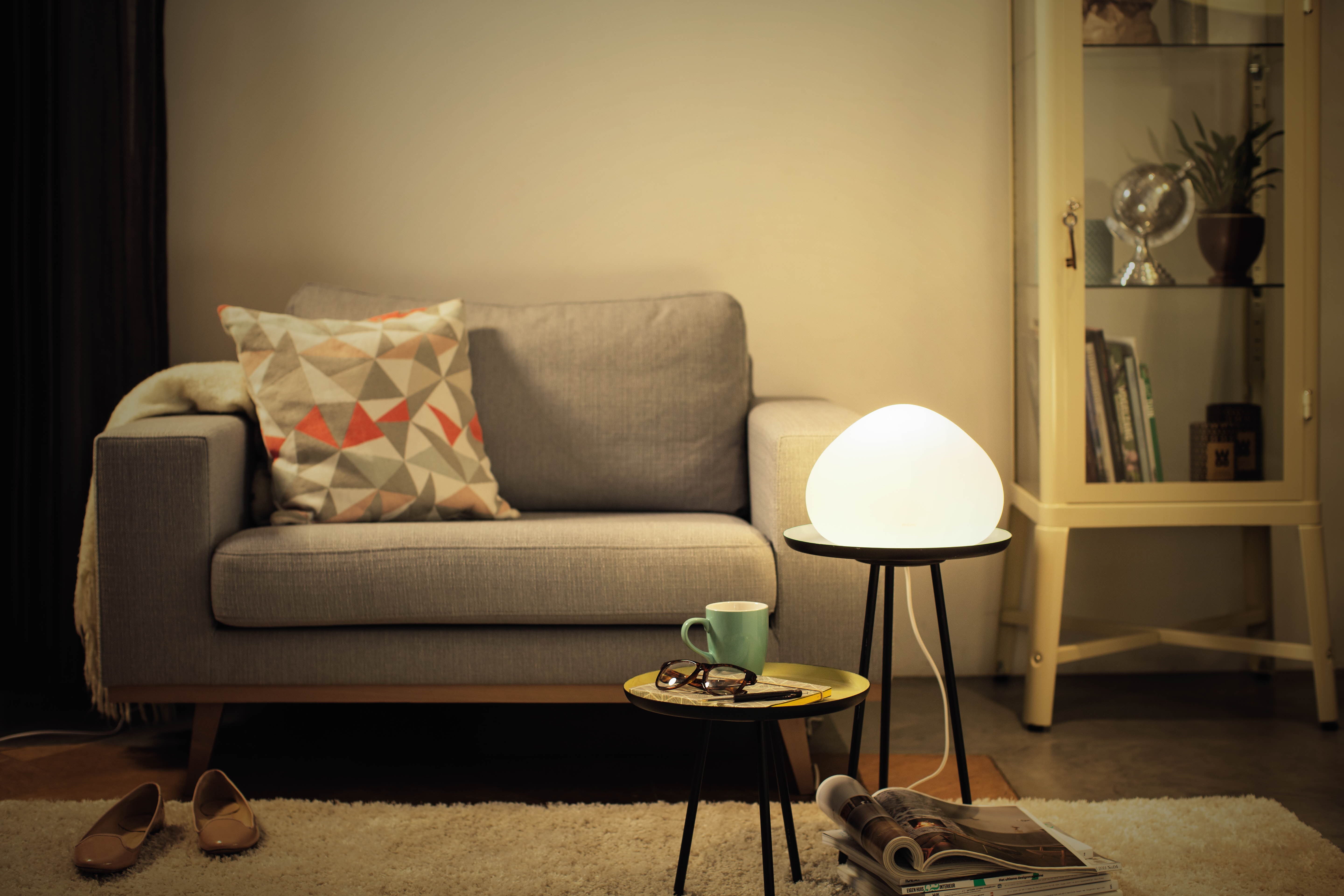 Philips Hue Wellner Bordslampa White Ambience - Philips Hue | Bellalite