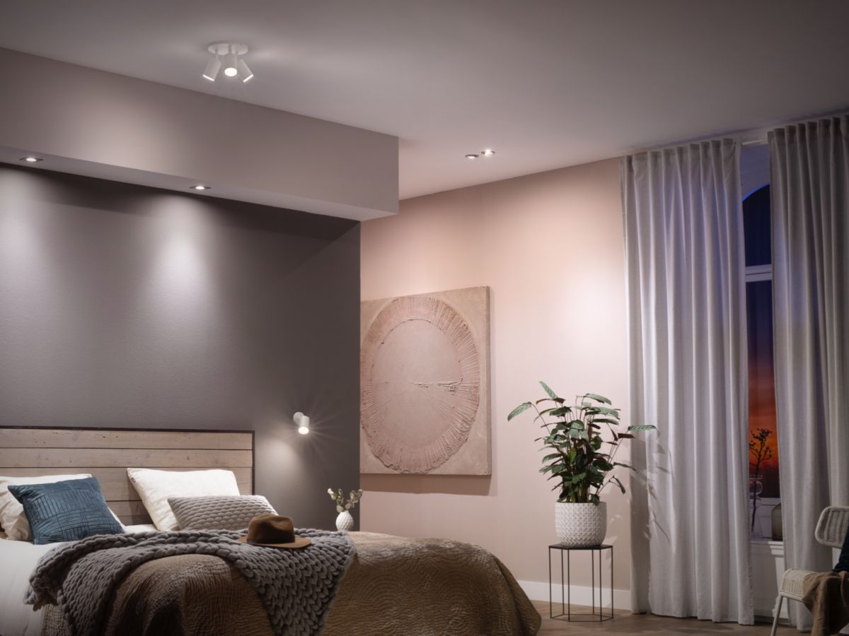 Philips Hue White Ambience GU10 6W 2200K-6500K - Philips Hue | Bellalite